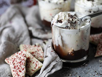 Mini Peppermint Bark No Bake Cheesecake